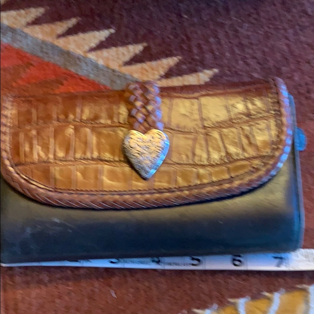 Brighton all leather wallet snap closures